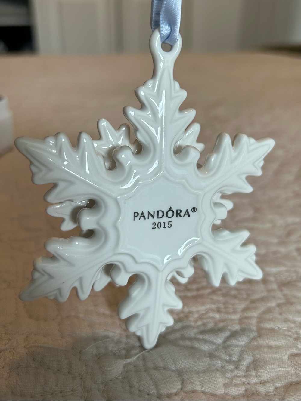 Pandora Holiday Ornament 2015